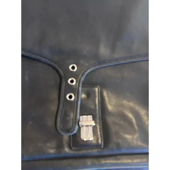 Coach Legacy Flap Shoulder Bag – Style No. 5238 - Picture 2 of 8